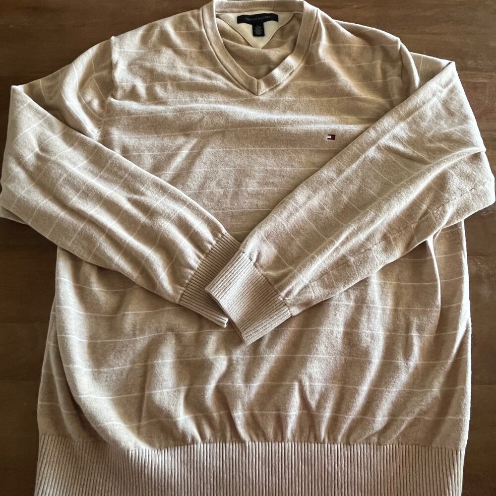 Men’s Tommy Hilfiger beige And White Stripes Long Sleep Sweater Sz X-Large XL